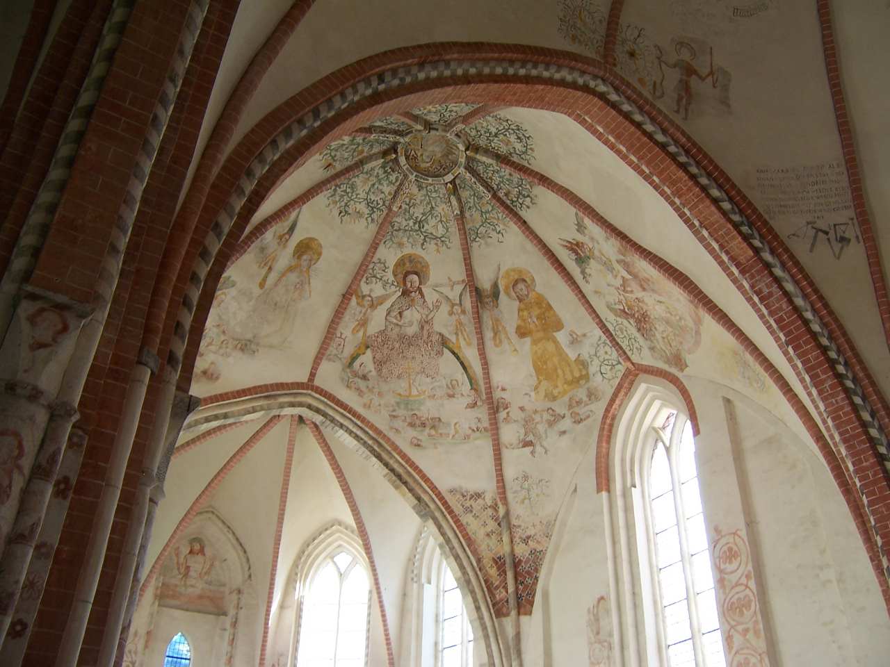 Kruiskerk Noordbroek - Gewelfschilderingen