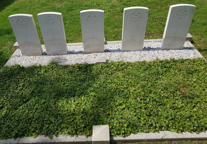 oorlogsgraven Kropswolde