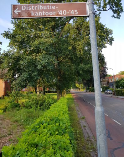 voormalig distributiekantoor Slochteren, verwijzingsbord