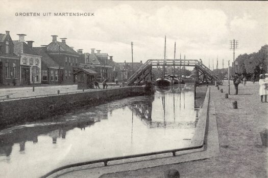 11. Sluiskade 49 of andere: De drukke buurt