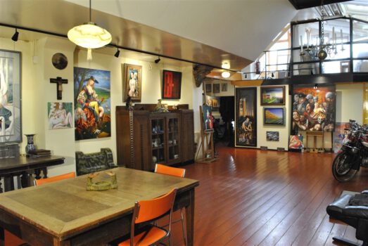 naast kunst ook oldtimer motoren